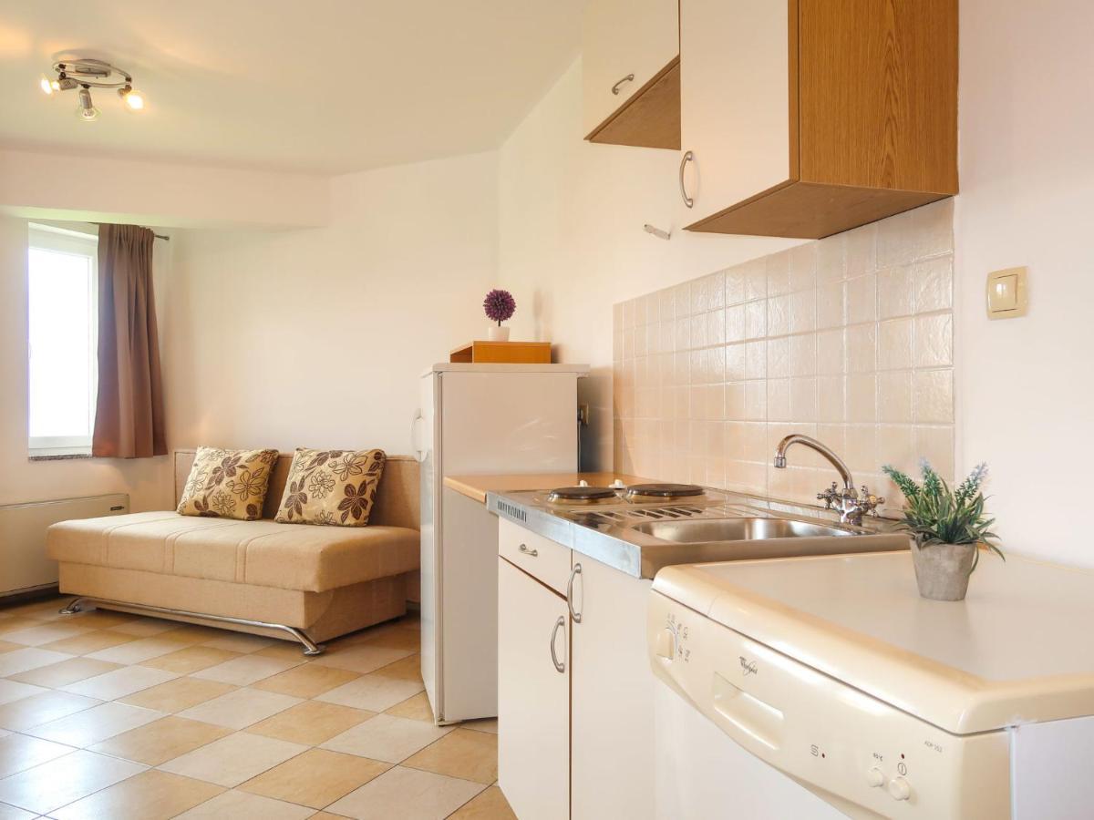 Apartment Marija - Vrb102 By Interhome เวอร์บนิค ภายนอก รูปภาพ
